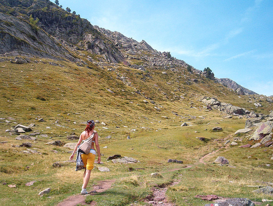 Caminando por el barranco