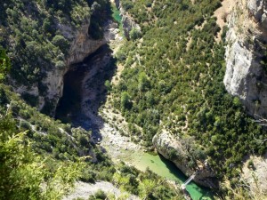 Vista cercana del rio desde el mirador