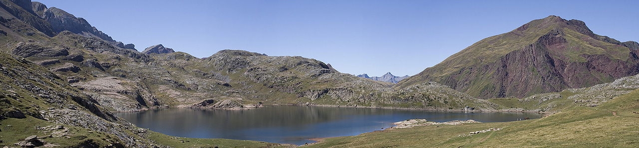 Otra panorámica del Ibón