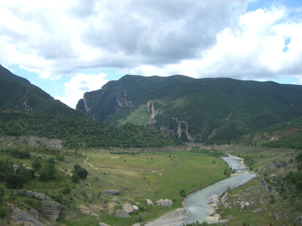 Rio Noguera Ribagorzana. Cola del embalse de Canelles