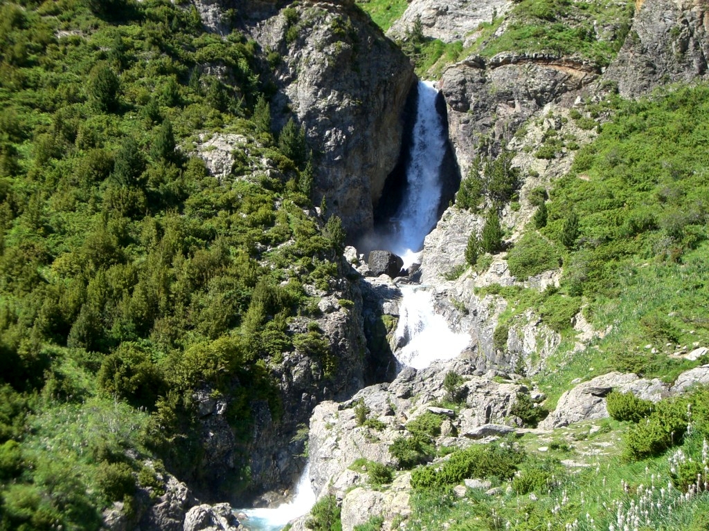 Cascadas de La Larri