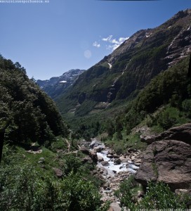 Valle de Pineta desde el puente sobre el Cinca