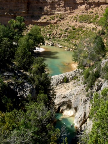 Salida del estrecho de Los Fornazos en la Fuente de Tamara