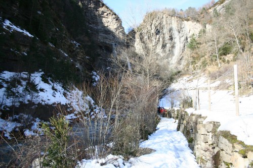 Acceso a la cascada
