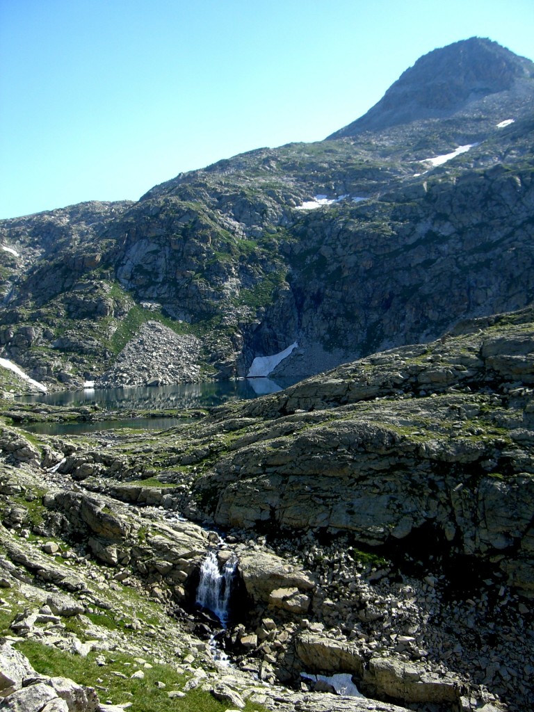 Cascada del barranco de los ibones y ibones de Eriste