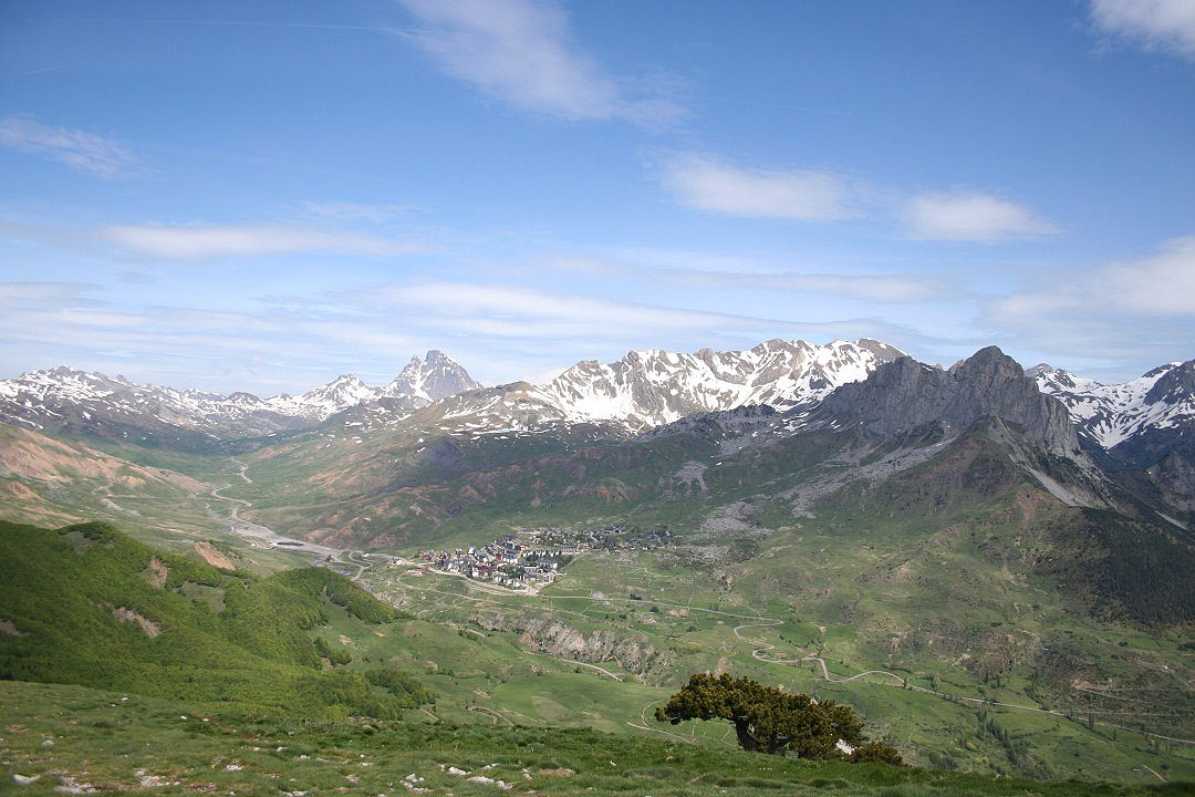 Vistas de Formigal, Midi Osseau, y Peña Foratata