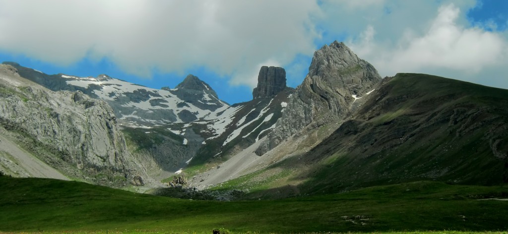 Mallos de Lecherín