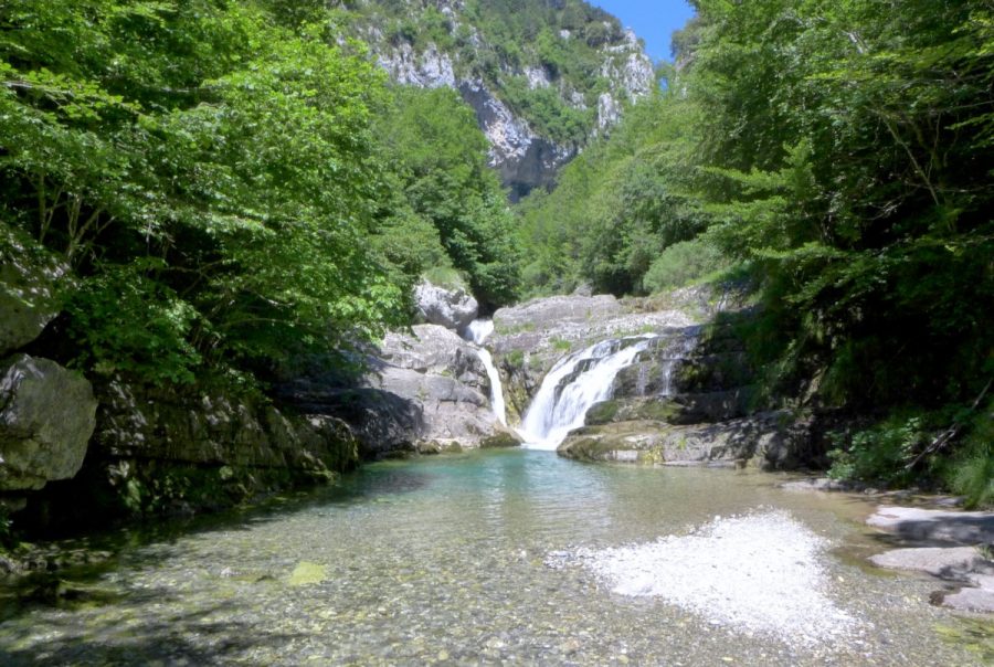 Cascadas en el río Yaga