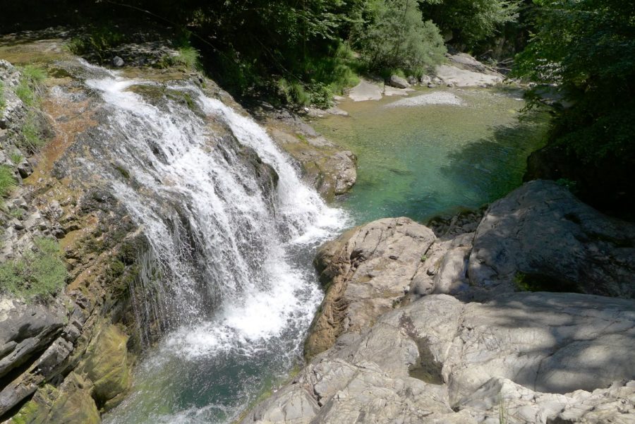 Cascadas en el río Yaga