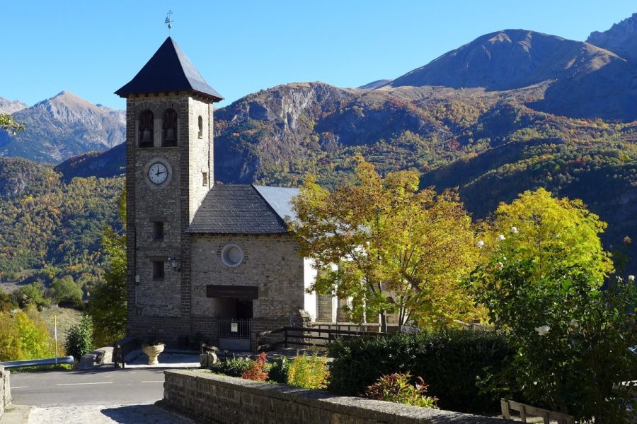 Iglesia parroquial de Piedrafita dedicada a San Andrés