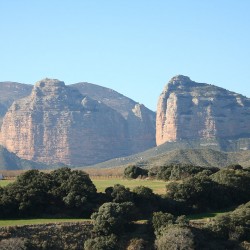 Salto de Roldán. Peña San Miguel