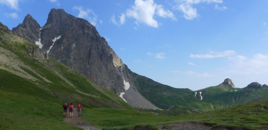 Tramo de sendero entre el Col Soum de Pombie y el Lac de Pombie